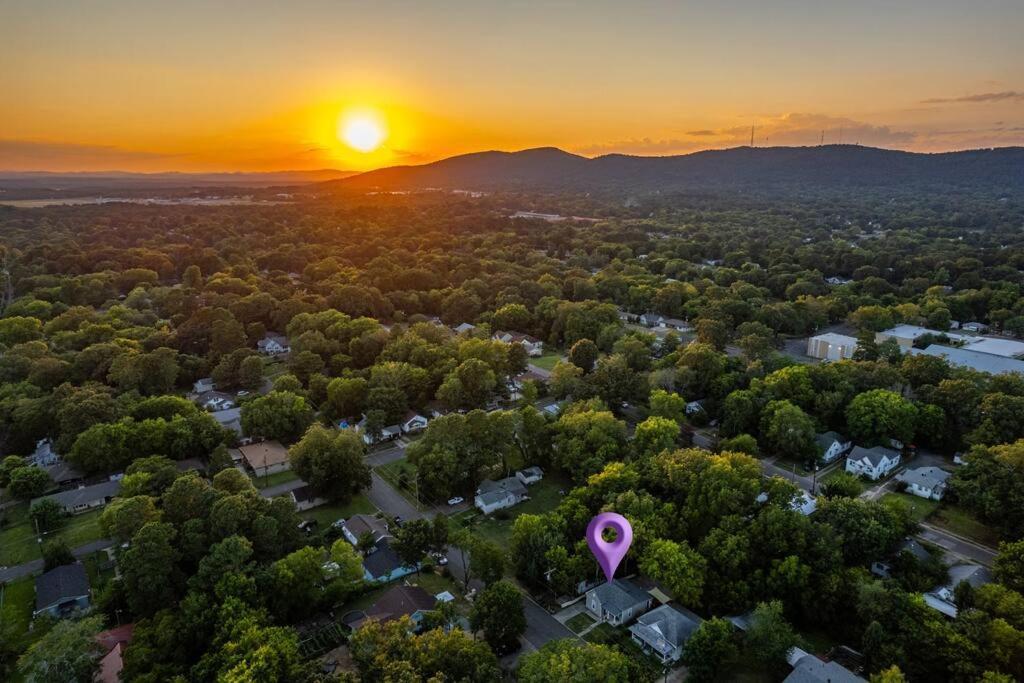 Vineyard Cottage-Pet Friendly & Walk To Oaklawn! Hot Springs Exterior foto